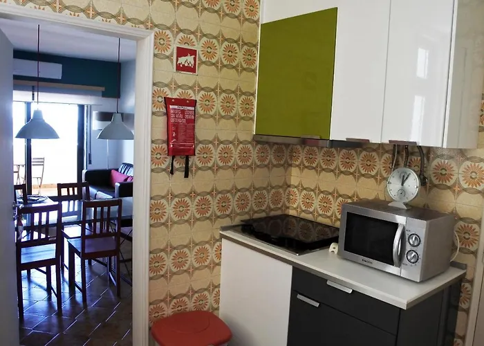 Quarteira, Casa Com Vista Mar 아파트 *